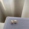 Aretes de Aguja de Plata s925 Franceses Vintage Simples Pequeños y Exquisitos con Patrón de Aroma Aretes Pequeños Versátiles en forma de C para Mujer