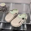 Zuecos de Verano para Mujer para Exteriores con Suelas Gruesas, Antideslizantes, Zapatillas de Punta Cerrada, Adecuados para Actividades al Aire Libre, Conducir, Sandalias de Playa de Moda