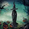Estátua de Bruxa Encantadora: uma Estátua de Bruxa Encantadora Pintada à Mão para o Halloween