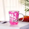Copo Criativo de Vidro de Borosilicato Alto com Areia Movediça de Flores Secas Embutidas, Anti-Escaldante e Isolado, Copo de Água de Vidro de Camada Dupla com Alça, Corpo do Copo