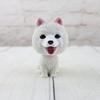 Ornamento de cachorro adorável e feliz com cabeça que balança, decorações internas de carro, personalidade novidade, presentes de boutique
