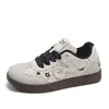 Zapatos Blancos Transpirables para Mujer Estilo Retro Británico con Cordones Zapatos Casuales Otoño 2026 Versátiles de Suela Plana Zapatos de Entrenamiento Alemanes B5102