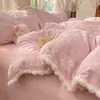 Invierno Pequeña Margarita Borlas Leche Polar Juego de Cuatro Piezas Doble Cara Coral Polar Funda Nórdica Dormitorio Polar Adicional Juego de Cama de Tres Piezas 4