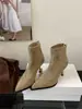 First Encounter Temporada 2026 Nuevo Llegada Botines de Tacón Alto Stiletto Puntiagudos Botas de Nicho para Mujer Botas de Moda Puntiagudas que Aumentan la Altura Temperamento