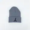 Venta caliente transfronteriza comercio exterior otoño e invierno Nuevo gorro de punto bordado sombrero europeo y americano sombrero de gorro de moda sombrero cálido de lana para el frío