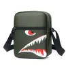 Bolsa de ombro masculina leve e portátil, bolsa transversal, mini bolsa tipo pochete moderna, bolsa transversal casual, mochila pequena estilosa e única