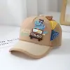 Gorra de Béisbol Transpirable Moderna y Genial para Niños de 2 a 6 Años, Gorra para Niños de Malla Parcial con Diseño de Dinosaurio y Coche, Gorra de Béisbol para Protección Solar de Bebé al por Mayor