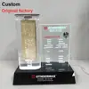 Soporte de Exhibición de Cosméticos Acrílico Personalizado de Múltiples Niveles con Panel Trasero Desmontable e Iluminación LED Adecuado para Mostradores de Tiendas Minoristas