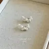 Pendientes de Plata 925 con Perla y Zirconia Uva Diseño Único Pendientes para Mujer Sencillos y Elegantes para el Trabajo con un Toque de Sofisticación