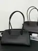 Bolso Tote Minimalista de un Solo Hombro 2026, Piel de Vaca de Primera Capa, Bolso de Gran Capacidad, Bolso de Hombro para Viajes Diarios de Mujer, Bolso de Mano, Transfronterizo