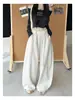 Calça moletom casual simples de outono, solta e modeladora, calça de perna larga versátil com um design de amarração moderno e um corte curvo retrô