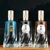 En stock al por mayor botella de vino espiral color degradado vidrio blanco cristal 500ml traje de botella de vino vacía
