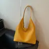 Bolsa de Grande Capacidade 2026 Verão Nova Elegante Simples Bolsa de Ombro Textura Trançada Casual Trabalho Deslocamento Bolsa Tote