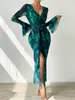 Vestido Longo de Manga Comprida para Mulheres com Fenda, Mangas Curtas Bufantes Estampadas, Decote V, Amarração na Cintura, Novo Estilo Europeu e Americano 2025