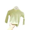 Camiseta para Niñas de Primavera y Otoño, Ropa Elegante para Bebés, Moda Única Infantil, Color Sólido Macarrón, Camiseta Básica de Cuello Medio con Volantes