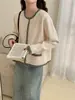 Jaqueta cardigã de tricô elegante, gola redonda, color block, de abotoamento simples, moderna e versátil, novo top suéter simples outono e inverno para mulheres