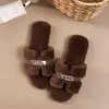 Pantuflas Mullidas para Mujer 2026 Otoño Nuevo Estilo Coreano Moda de Hada Punta Cuadrada Planas con Correa Única Pantuflas de Piel para Mujer