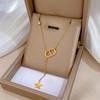 [Acero de titanio de cuerpo completo] Nariz de cerdo estrella minimalista horno collar de oro real femenino ins Cadena de clavícula roja neta accesorios