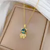 [Acero de Titanio] Cielo Estrellado Oso Tridimensional Cadena de Clavícula Elegante de Lujo Completa con Diamantes para Mujer Cadena de Acero de Titanio Fácil de Combinar