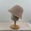Sombrero de Pescador de Punto Retro Estilo Coreano Otoño/Invierno para Mujer Circunferencia de Cabeza Grande Hace que la Cara Parezca Más Pequeña Sombrero de Cubo de Lana Cálido Protección contra el Frío Sombrero de Cara Lisa