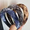 Faixa de Cabeça Plush Colorida Misturada Outono e Inverno, Faixa de Cabeça Retrô de Cano Alto para Mulheres, Sensação de Alto Padrão, Faixa de Cabeça para Lavar o Rosto, Grampo de Cabelo, Acessório de Cabelo