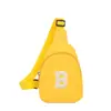 Bolsa de Peito Tendência Estilo Coreano com Letras para Meninos e Meninas, Bolsa Transversal Esportiva Casual para Bebês, Novo Modelo 2026, Bolsa Infantil de Cor Sólida