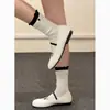 Sapatos rasos pretos populares estilo retrô com bico redondo para mulheres, novo estilo verão 2026, versáteis com saias, sapatos Mary Jane