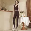 Conjunto de Chaleco de Yoga con Cuello Halter para Mujer con Almohadillas en el Pecho, Top Deportivo para Pilates, Ropa Exterior para Fitness, Hermoso Diseño de Espalda, Nuevo Modelo 2026