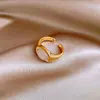 Anillo Abierto Ovalado de Resina Electrochapado en Oro Real de 18 Quilates, Anillo de Estilo de Nicho de Gama Alta, Accesorio para Mano Simple, Moderno y Versátil