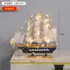 Velero Pequeño Pintado Creativo Decoraciones para el Hogar Velero de Madera Hecho a Mano Maquetas Artesanales Adornos Pequeños para Vestir Pasteles