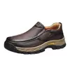 Sapatos Masculinos Plus Size Transfronteiriços Outono Novo Estilo Sapatos Masculinos de Couro Solado Macio Mocassins Slip-on Artesanais Solado Macio Sapatos Masculinos Casuais