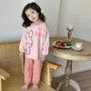 Traje de Algodón de Manga Larga con Cuello Redondo Estilo Coreano para Niños y Niñas de Primavera y Otoño Clase A Dibujos Animados de Algodón para el Hogar Ropa de Dormir Amigable con la Piel para Niños