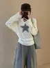 Top de punto casual coreano holgado para mujer, de un solo hombro, manga larga, con estampado de estrellas
