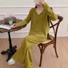 Traje de pantalón de pierna ancha de punto elegante con cuello en V de otoño transfronterizo para mujer, traje informal de dos piezas con estilo y estilo perezoso para otoño e invierno.