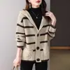 Suéter con Capucha Corto a Rayas Moda Retro para Mujer Otoño Invierno Ropa de Mujer Cárdigan de Punto Holgado Prendas de Abrigo Superior Tendencia