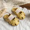 Sandálias com Laço Doce para Bebê Sandálias 2026 Novas Meninas Verão Vazadas Sapatos de Princesa Solado Macio Antiderrapante Sapatos de Praia