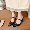 2026 Verano Nuevos Tacones Altos de Punta Aguja de Lunares Sandalias de Tacón de Aguja con Espalda Descubierta y Moño para Mujer