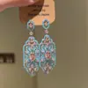 Pendientes de Borla de Flor con Pedrería para Mujer, Estilo Europeo y Americano, Artesanía Pesada, Únicos y Exagerados, Pendientes de Alta Gama, Accesorios Largos de Borla para Oreja