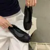 Zapatos de mujer de suela blanda para combinar con faldas, nuevo modelo 2026, antideslizantes, zapatos de punta baja estilo hada, mocasines planos estilo coreano, modernos