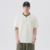 Camiseta de Manga Curta Verão 2026 Masculina Marca da Moda Corte Solto Camiseta Dois em Um Masculina Camiseta Falsa de Duas Peças Masculina