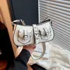 Bolso de Motocicleta de Cuero Patentado de Alta Gama de Comercio Exterior 2026 Nuevo Bolso de Hombro Único Retro Moda Europea y Americana Bolso Cruzado de Temperamento Moderno para Mujer
