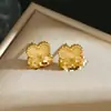Pulsera Popular Transfronteriza de Trébol de Cuatro Hojas de Titanio Acero Oro Doble Cara Madre Perla Moda Europea y Americana Nuevo Estilo Versátil
