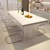 Sala de estar minimalista moderna Apartamento pequeño Mesa y sillas de comedor de pizarra Forma rectangular de onda de agua flotante acrílica