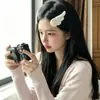 Presilha de cabelo fofa com asas de anjo brancas, presilha de cabelo 2D fofa estilo japonês para meninas, acessório de cabelo subcultural requintado e simples