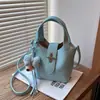 Bolsa Saco Tendência e Única 2026 Novo Modelo de Bolsa, Bolsa de Palha, Fashion e Personalizada para o Trabalho e Trajeto, Bolsa Transversal
