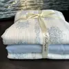 Conjunto de Quatro Peças em Gaze Dupla 100% Algodão Puro Estilo Pastoral Classe A para Maternidade e Bebê Conjunto de Três Peças de Cama Cobertura de Edredom Infantil Transmissão ao Vivo