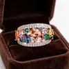 Anillo Geométrico Colorido de Zirconia de Colores Arcoíris Gota de Agua Personalizado Transfronterizo Ziyu Nicho No Desvanecible con un Toque de Alta Gama y Único
