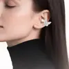 Auriculares Inalámbricos Bluetooth Estilo Lujo Ligero Mariposa Brillante con Hebilla para Oreja de Circonita Hebilla de Diamante Desmontable Joyería de Moda Decorativa para Mujeres