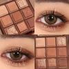 Placa de Sombras de Ojos de Chocolate de Nueve Colores Ins Súper Fuego Brillo Iluminador Impermeable Resistente al Sudor Duradera Sin Maquillaje Placa de Sombras de Ojos Mate
