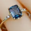 Anel Quadrado de Cristal Zircônia Micro-Incustado Estilo Novo Transfronteiriço, Elegância Doce Francesa, Anel para Dedo Indicador, Joias da Moda Atacado